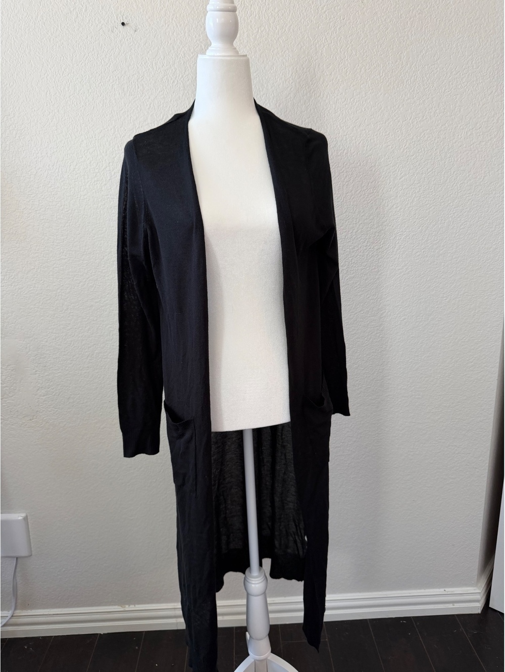 Forever 21 Black Long Open Front Cardigan Sweater Medium duster grunge indie